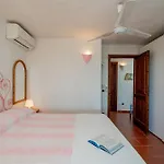 Pitrizzina 8, Emma Villa