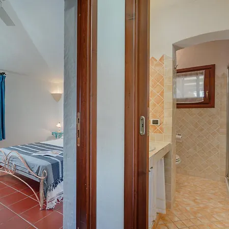 Villa Pitrizzina 8, Emma Liscia di Vacca